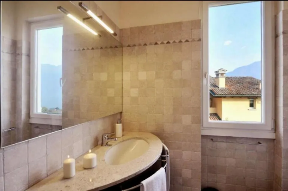 Semesterbostad La Bella Ossuccio Villa Italien