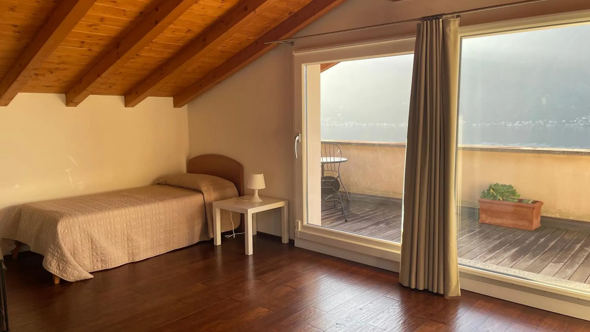 La Bella Ossuccio Villa Semesterbostad